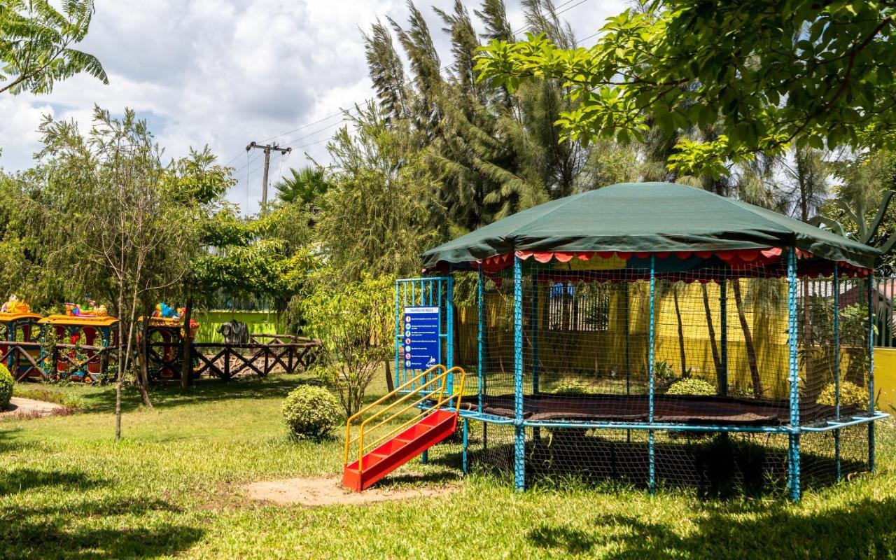 Fun Retreat Resort, Hotel&Ayurveda Spa Arusha Exterior foto